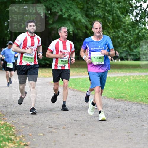 30.08.2026 - Blankeneser Heldenlauf Dr. Thomas Lammeyer http://msf.ph/oto/10020601 30.08.2026 10:11:43 Laufen 5649, 5666, 5715 meine-sportfotos.de