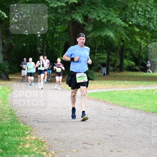 30.08.2026 - Blankeneser Heldenlauf Dr. Thomas Lammeyer http://msf.ph/oto/10020633 30.08.2026 10:11:47 Laufen 5079 meine-sportfotos.de