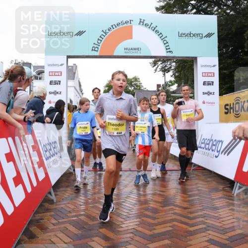 30.08.2026 - Blankeneser Heldenlauf Lena Gebhardt http://msf.ph/oto/10020635 30.08.2026 09:45:32 Ziel 1056, 1100, 1117, 1185, 1199, 1204, 1354, 1379, 1419, 1420, 1455, 1600, 1608, 1710, 1754, 1764, 3625 meine-sportfotos.de