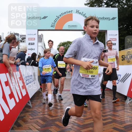 30.08.2026 - Blankeneser Heldenlauf Lena Gebhardt http://msf.ph/oto/10020637 30.08.2026 09:45:32 Ziel 1056, 1100, 1117, 1185, 1199, 1204, 1354, 1379, 1419, 1420, 1455, 1600, 1608, 1710, 1754, 1764, 3625 meine-sportfotos.de