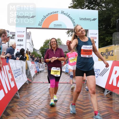 30.08.2026 - Blankeneser Heldenlauf Lena Gebhardt http://msf.ph/oto/10020654 30.08.2026 09:45:38 Ziel 1100, 1117, 1199, 1204, 1234, 1305, 1354, 1420, 1505, 1506, 1600, 1608, 1754, 1764, 3526, 3647, 3648 meine-sportfotos.de