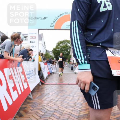 30.08.2026 - Blankeneser Heldenlauf Lena Gebhardt http://msf.ph/oto/10020693 30.08.2026 09:45:47 Ziel 1033, 1164, 1176, 1231, 1234, 1305, 3647, 3648, 3733 meine-sportfotos.de