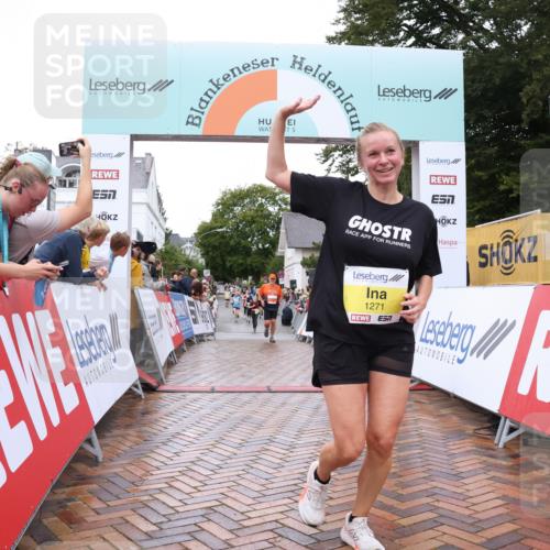 30.08.2026 - Blankeneser Heldenlauf Lena Gebhardt http://msf.ph/oto/10020748 30.08.2026 09:46:11 Ziel 1271, 3716 meine-sportfotos.de