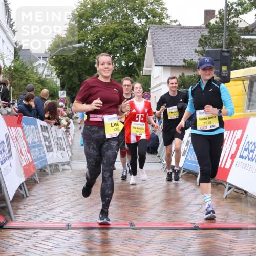30.08.2026 - Blankeneser Heldenlauf Lena Gebhardt http://msf.ph/oto/10020764 30.08.2026 09:46:18 Ziel 1143, 1218, 1283, 1299, 1483, 1584, 1651, 1730, 3716 meine-sportfotos.de
