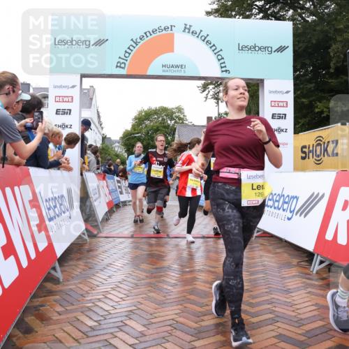 30.08.2026 - Blankeneser Heldenlauf Lena Gebhardt http://msf.ph/oto/10020771 30.08.2026 09:46:20 Ziel 1143, 1218, 1283, 1299, 1483, 1584, 1651, 1730, 3716 meine-sportfotos.de