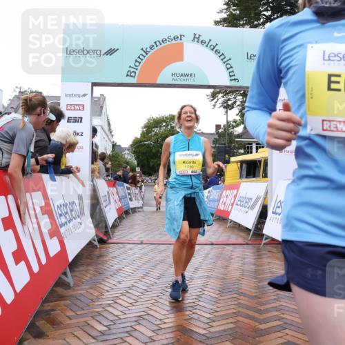 30.08.2026 - Blankeneser Heldenlauf Lena Gebhardt http://msf.ph/oto/10020786 30.08.2026 09:46:23 Ziel 1037, 1143, 1218, 1283, 1299, 1483, 1584, 1651, 1730 meine-sportfotos.de