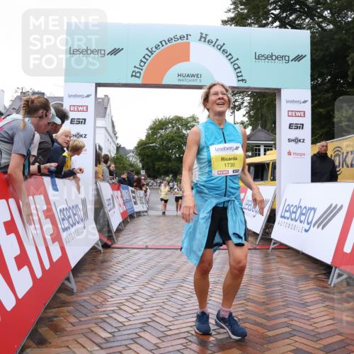 30.08.2026 - Blankeneser Heldenlauf Lena Gebhardt http://msf.ph/oto/10020788 30.08.2026 09:46:23 Ziel 1037, 1143, 1218, 1283, 1299, 1483, 1584, 1651, 1730 meine-sportfotos.de