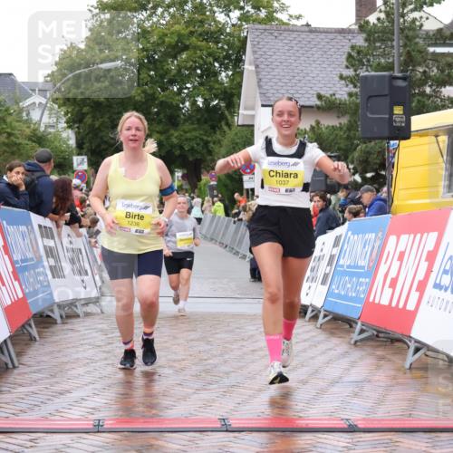 30.08.2026 - Blankeneser Heldenlauf Lena Gebhardt http://msf.ph/oto/10020795 30.08.2026 09:46:27 Ziel 1037, 1143, 1238, 1277, 1283, 1483, 1584, 1651, 1730 meine-sportfotos.de