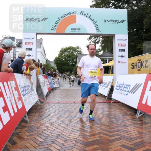 30.08.2026 - Blankeneser Heldenlauf Lena Gebhardt http://msf.ph/oto/10020827 30.08.2026 09:46:36 Ziel 1238, 1261, 1277 meine-sportfotos.de