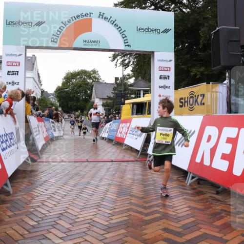 30.08.2026 - Blankeneser Heldenlauf Lena Gebhardt http://msf.ph/oto/10020840 30.08.2026 09:46:42 Ziel 1261, 1582, 3718 meine-sportfotos.de