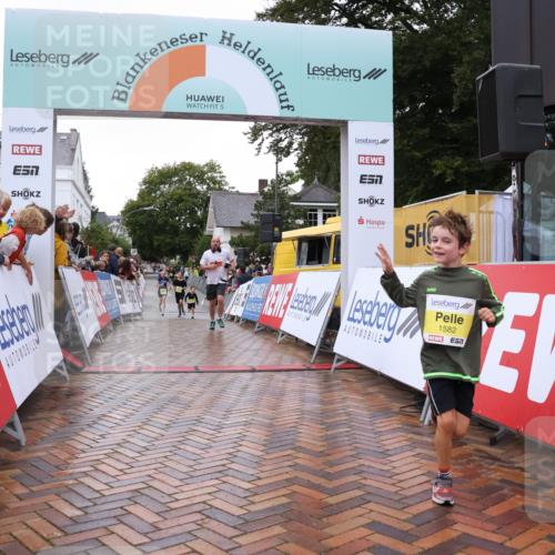 30.08.2026 - Blankeneser Heldenlauf Lena Gebhardt http://msf.ph/oto/10020842 30.08.2026 09:46:42 Ziel 1261, 1582, 3718 meine-sportfotos.de