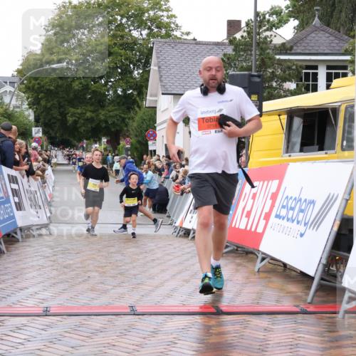 30.08.2026 - Blankeneser Heldenlauf Lena Gebhardt http://msf.ph/oto/10020848 30.08.2026 09:46:44 Ziel 1385, 1572, 1582, 3718 meine-sportfotos.de