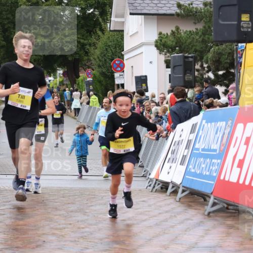 30.08.2026 - Blankeneser Heldenlauf Lena Gebhardt http://msf.ph/oto/10020854 30.08.2026 09:46:47 Ziel 1385, 1519, 1572, 1582, 3718 meine-sportfotos.de