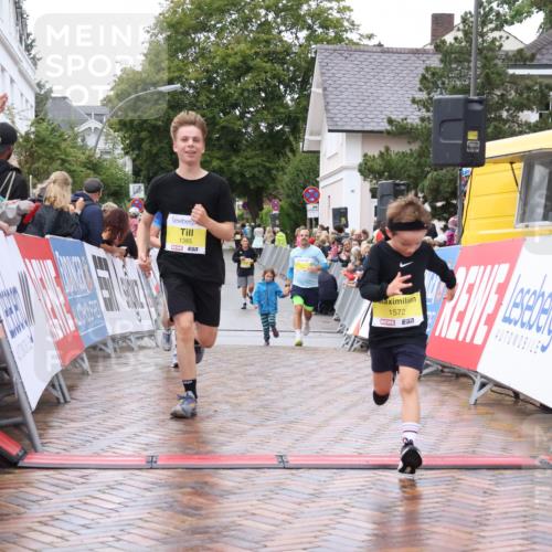 30.08.2026 - Blankeneser Heldenlauf Lena Gebhardt http://msf.ph/oto/10020861 30.08.2026 09:46:48 Ziel 1385, 1519, 1572, 1582, 3718 meine-sportfotos.de