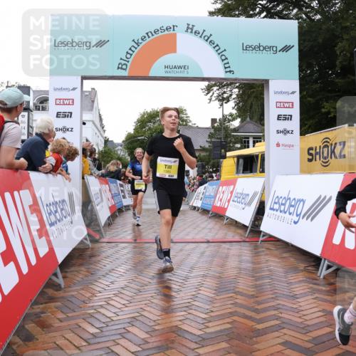 30.08.2026 - Blankeneser Heldenlauf Lena Gebhardt http://msf.ph/oto/10020869 30.08.2026 09:46:49 Ziel 1385, 1519, 1572, 1582, 1799, 3718 meine-sportfotos.de