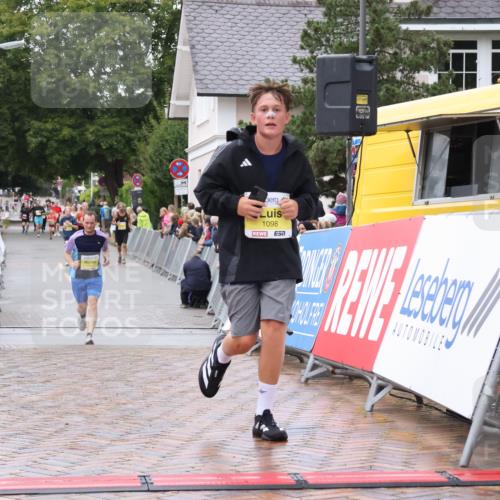30.08.2026 - Blankeneser Heldenlauf Lena Gebhardt http://msf.ph/oto/10020896 30.08.2026 09:46:56 Ziel 1098, 1385, 1519, 1799 meine-sportfotos.de