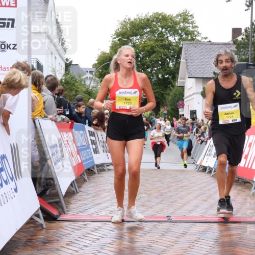 30.08.2026 - Blankeneser Heldenlauf Lena Gebhardt http://msf.ph/oto/10020934 30.08.2026 09:47:12 Ziel 1609, 1723, 1724 meine-sportfotos.de