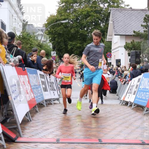 30.08.2026 - Blankeneser Heldenlauf Lena Gebhardt http://msf.ph/oto/10020945 30.08.2026 09:47:16 Ziel 1145, 1276, 1291, 1292, 1723, 1724 meine-sportfotos.de