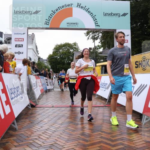 30.08.2026 - Blankeneser Heldenlauf Lena Gebhardt http://msf.ph/oto/10020960 30.08.2026 09:47:19 Ziel 1145, 1273, 1276, 1291, 1292, 1579, 1607, 1723, 1724 meine-sportfotos.de