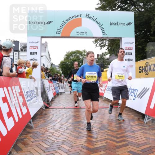 30.08.2026 - Blankeneser Heldenlauf Lena Gebhardt http://msf.ph/oto/10020978 30.08.2026 09:47:23 Ziel 1145, 1175, 1252, 1273, 1276, 1291, 1292, 1302, 1579, 1607 meine-sportfotos.de