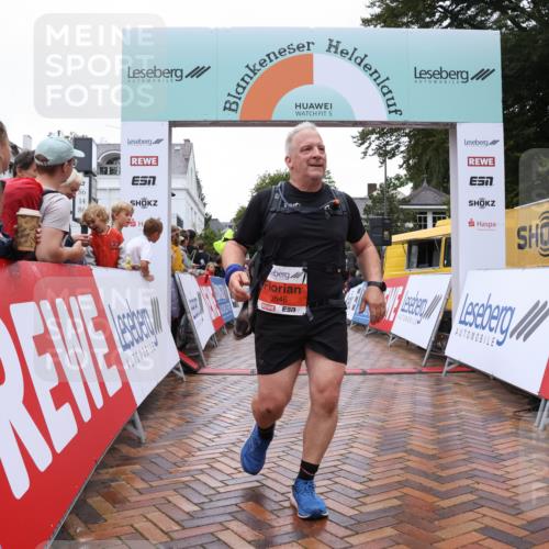 30.08.2026 - Blankeneser Heldenlauf Lena Gebhardt http://msf.ph/oto/10021010 30.08.2026 09:47:30 Ziel 1175, 1252, 1302, 1459, 1460, 1607, 3546 meine-sportfotos.de