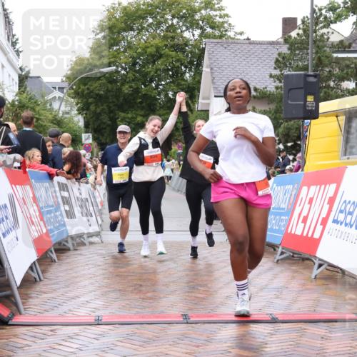 30.08.2026 - Blankeneser Heldenlauf Lena Gebhardt http://msf.ph/oto/10021085 30.08.2026 09:47:56 Ziel 1137, 1286, 1763, 3653, 3663, 3664 meine-sportfotos.de
