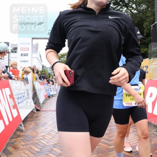 30.08.2026 - Blankeneser Heldenlauf Lena Gebhardt http://msf.ph/oto/10021130 30.08.2026 09:48:09 Ziel 1004, 1005, 1359, 1605, 1606, 1765, 1794 meine-sportfotos.de