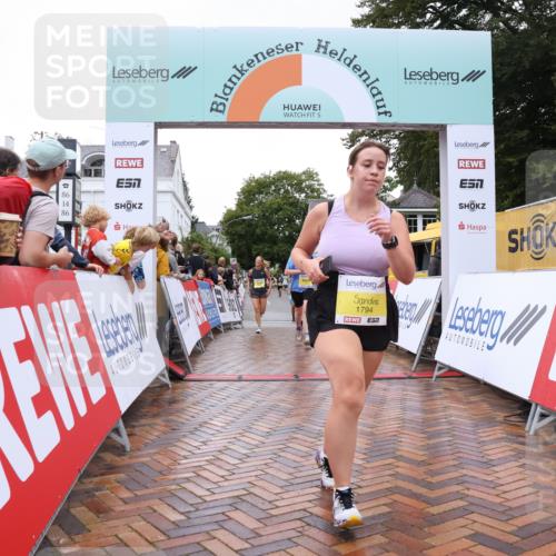 30.08.2026 - Blankeneser Heldenlauf Lena Gebhardt http://msf.ph/oto/10021149 30.08.2026 09:48:14 Ziel 1004, 1005, 1091, 1171, 1249, 1359, 1594, 1605, 1606, 1794 meine-sportfotos.de