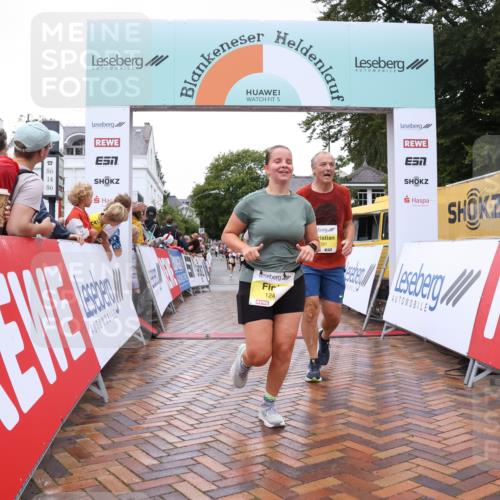 30.08.2026 - Blankeneser Heldenlauf Lena Gebhardt http://msf.ph/oto/10021174 30.08.2026 09:48:19 Ziel 1091, 1171, 1249, 1594, 1776, 1794 meine-sportfotos.de