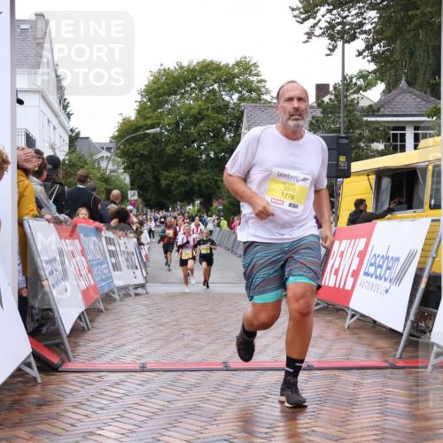 30.08.2026 - Blankeneser Heldenlauf Lena Gebhardt http://msf.ph/oto/10021184 30.08.2026 09:48:21 Ziel 1091, 1171, 1249, 1570, 1594, 1776 meine-sportfotos.de