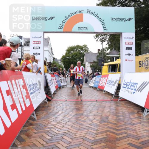 30.08.2026 - Blankeneser Heldenlauf Lena Gebhardt http://msf.ph/oto/10021213 30.08.2026 09:48:28 Ziel 1019, 1440, 1558, 1559, 1569, 1570, 1776 meine-sportfotos.de