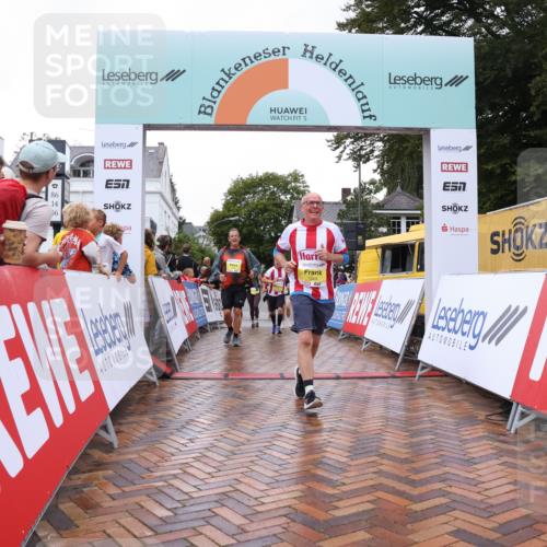 30.08.2026 - Blankeneser Heldenlauf Lena Gebhardt http://msf.ph/oto/10021215 30.08.2026 09:48:30 Ziel 1019, 1114, 1169, 1440, 1558, 1559, 1569, 1570 meine-sportfotos.de