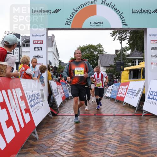 30.08.2026 - Blankeneser Heldenlauf Lena Gebhardt http://msf.ph/oto/10021225 30.08.2026 09:48:32 Ziel 1019, 1114, 1169, 1440, 1558, 1559, 1569, 1570 meine-sportfotos.de