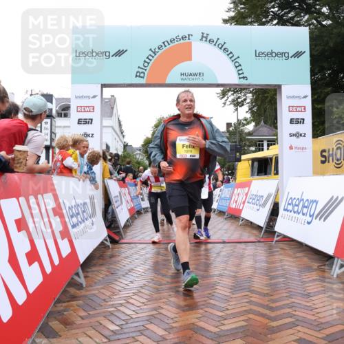 30.08.2026 - Blankeneser Heldenlauf Lena Gebhardt http://msf.ph/oto/10021227 30.08.2026 09:48:32 Ziel 1019, 1114, 1169, 1440, 1558, 1559, 1569, 1570 meine-sportfotos.de