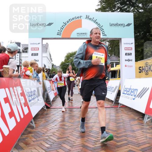 30.08.2026 - Blankeneser Heldenlauf Lena Gebhardt http://msf.ph/oto/10021230 30.08.2026 09:48:33 Ziel 1019, 1114, 1169, 1440, 1558, 1559, 1569, 1570, 3568, 3569 meine-sportfotos.de