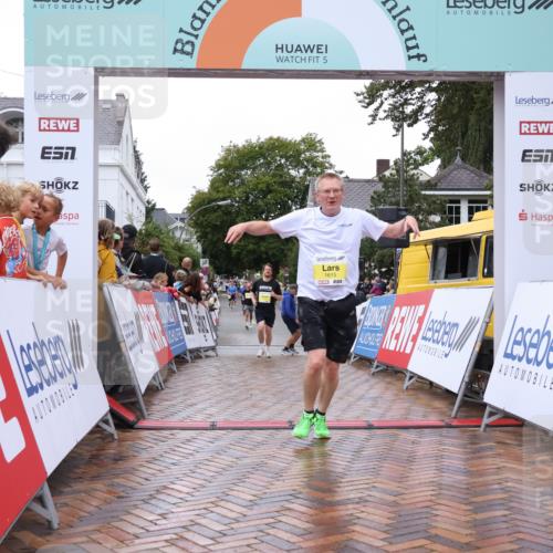 30.08.2026 - Blankeneser Heldenlauf Lena Gebhardt http://msf.ph/oto/10021252 30.08.2026 09:48:42 Ziel 1045, 1507, 1615, 3568, 3569 meine-sportfotos.de