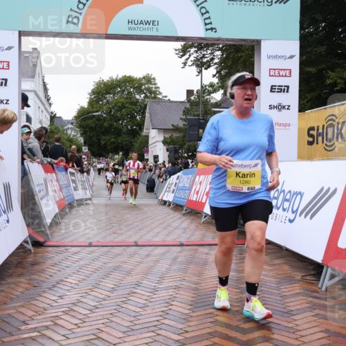 30.08.2026 - Blankeneser Heldenlauf Lena Gebhardt http://msf.ph/oto/10021319 30.08.2026 09:49:04 Ziel 1046, 1181, 1207, 1229, 1232, 1233, 1280, 1328, 1372, 1555, 1720, 1755, 1788 meine-sportfotos.de