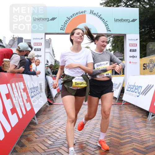 30.08.2026 - Blankeneser Heldenlauf Lena Gebhardt http://msf.ph/oto/10021341 30.08.2026 09:49:10 Ziel 1161, 1181, 1207, 1280, 1755 meine-sportfotos.de