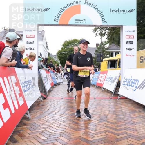 30.08.2026 - Blankeneser Heldenlauf Lena Gebhardt http://msf.ph/oto/10021355 30.08.2026 09:49:15 Ziel 1161, 1181, 1207, 1315, 1442, 1639, 1755 meine-sportfotos.de