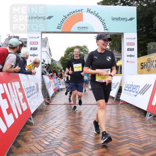 30.08.2026 - Blankeneser Heldenlauf Lena Gebhardt http://msf.ph/oto/10021358 30.08.2026 09:49:16 Ziel 1161, 1181, 1207, 1315, 1442, 1545, 1639, 1755 meine-sportfotos.de