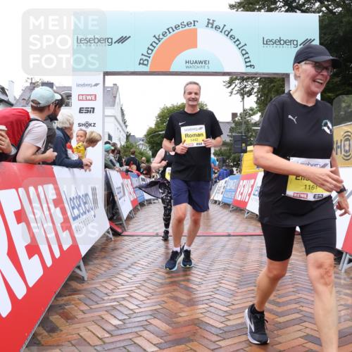 30.08.2026 - Blankeneser Heldenlauf Lena Gebhardt http://msf.ph/oto/10021360 30.08.2026 09:49:16 Ziel 1161, 1181, 1207, 1315, 1442, 1545, 1639, 1755 meine-sportfotos.de