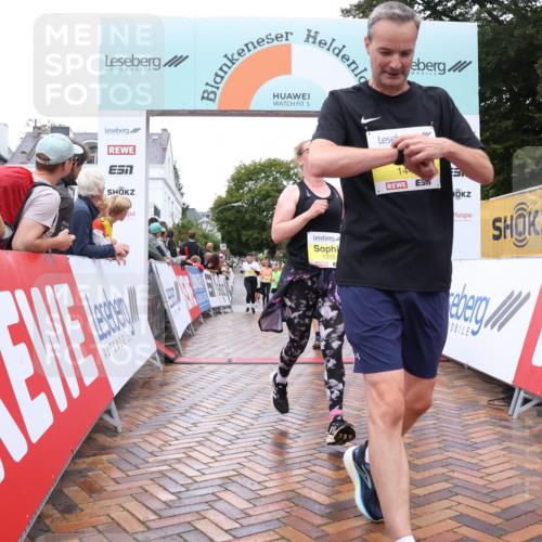 30.08.2026 - Blankeneser Heldenlauf Lena Gebhardt http://msf.ph/oto/10021365 30.08.2026 09:49:17 Ziel 1161, 1315, 1442, 1545, 1639 meine-sportfotos.de