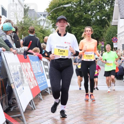 30.08.2026 - Blankeneser Heldenlauf Lena Gebhardt http://msf.ph/oto/10021380 30.08.2026 09:49:21 Ziel 1161, 1315, 1442, 1498, 1539, 1545, 1639 meine-sportfotos.de