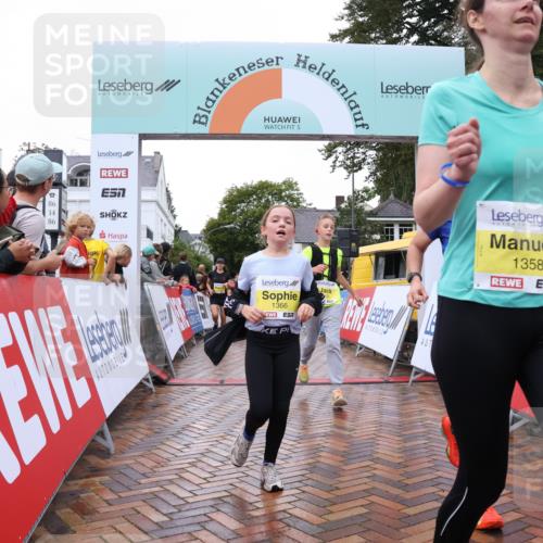 30.08.2026 - Blankeneser Heldenlauf Lena Gebhardt http://msf.ph/oto/10021450 30.08.2026 09:50:00 Ziel 1208, 1358, 1366, 1430, 1433, 1444, 1480, 1614, 1714 meine-sportfotos.de