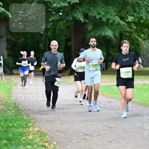 30.08.2026 - Blankeneser Heldenlauf Dr. Thomas Lammeyer http://msf.ph/oto/10021466 30.08.2026 10:13:11 Laufen 5380, 5557, 5161 meine-sportfotos.de