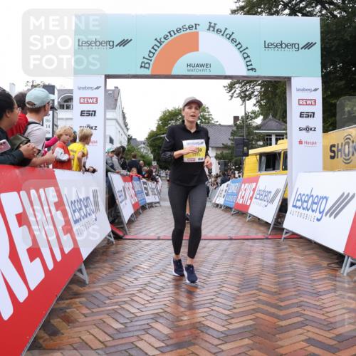 30.08.2026 - Blankeneser Heldenlauf Lena Gebhardt http://msf.ph/oto/10021480 30.08.2026 09:50:07 Ziel 1208, 1430, 1433, 1444, 1445, 1480, 1713, 1714 meine-sportfotos.de