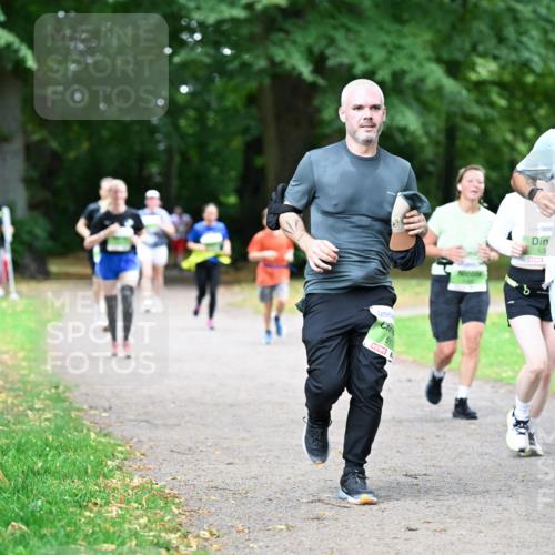 30.08.2026 - Blankeneser Heldenlauf Dr. Thomas Lammeyer http://msf.ph/oto/10021492 30.08.2026 10:13:13 Laufen 511, 53, 5557 meine-sportfotos.de