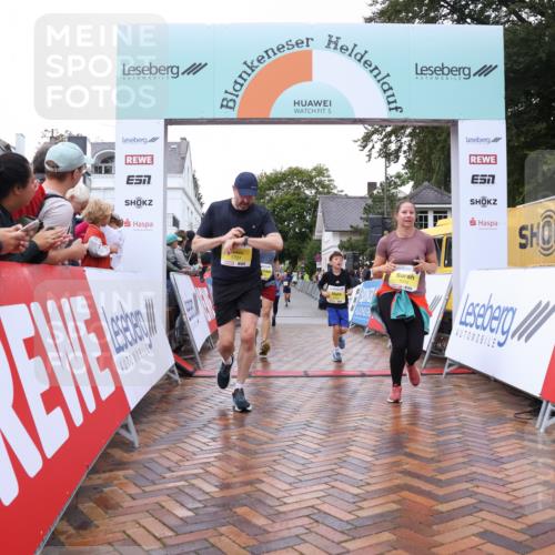 30.08.2026 - Blankeneser Heldenlauf Lena Gebhardt http://msf.ph/oto/10021509 30.08.2026 09:50:20 Ziel 1032, 1142, 1297, 1298, 1453, 1454, 1701, 1797, 1798 meine-sportfotos.de