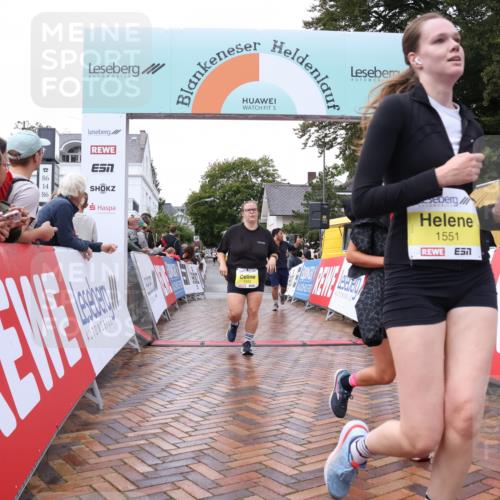 30.08.2026 - Blankeneser Heldenlauf Lena Gebhardt http://msf.ph/oto/10021566 30.08.2026 09:50:43 Ziel 1040, 1090, 1132, 1214, 1342, 1429, 1450, 1551 meine-sportfotos.de