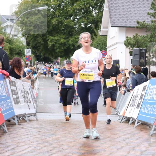 30.08.2026 - Blankeneser Heldenlauf Lena Gebhardt http://msf.ph/oto/10021612 30.08.2026 09:51:04 Ziel 1088, 1416, 1458, 1583, 1779 meine-sportfotos.de